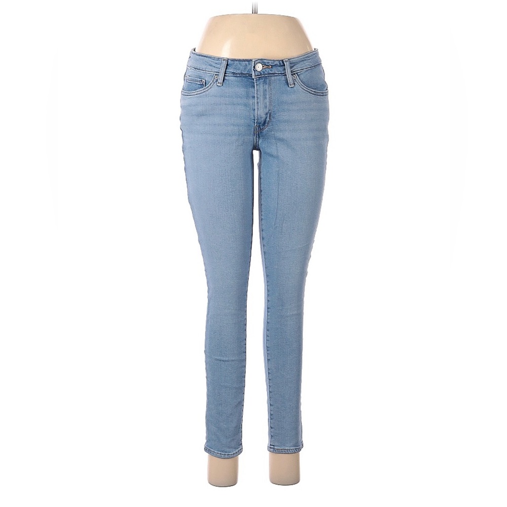 Levi’s light wash